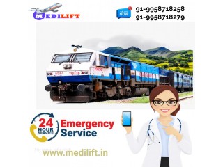Medilift Train Ambulance Service in Patna with Well-Trained Medical Crew