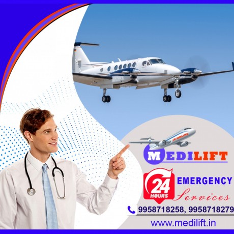 pick-air-ambulance-services-in-kolkata-by-medilift-with-a-highly-accomplished-medical-team-of-doctors-big-0