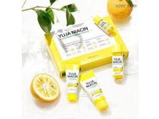 Yuja Niacin 30 Days Brightening Starter Kit Price In Jaranwala	03055997199