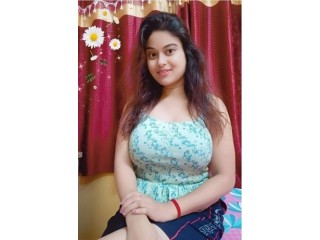 Call Girls in Aram Bagh9599713271Escort service short 2000